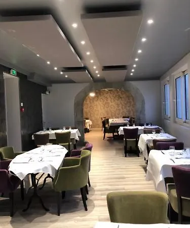 Des Voyageurs 호텔