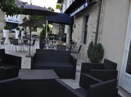 מלון Des Voyageurs Le Rouget