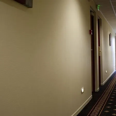 Des Voyageurs 호텔 3*