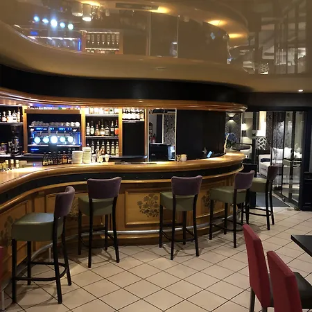 Hotel Des Voyageurs 3*