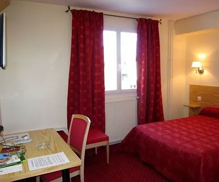 Des Voyageurs 3* Le Rouget