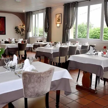 Des Voyageurs 호텔